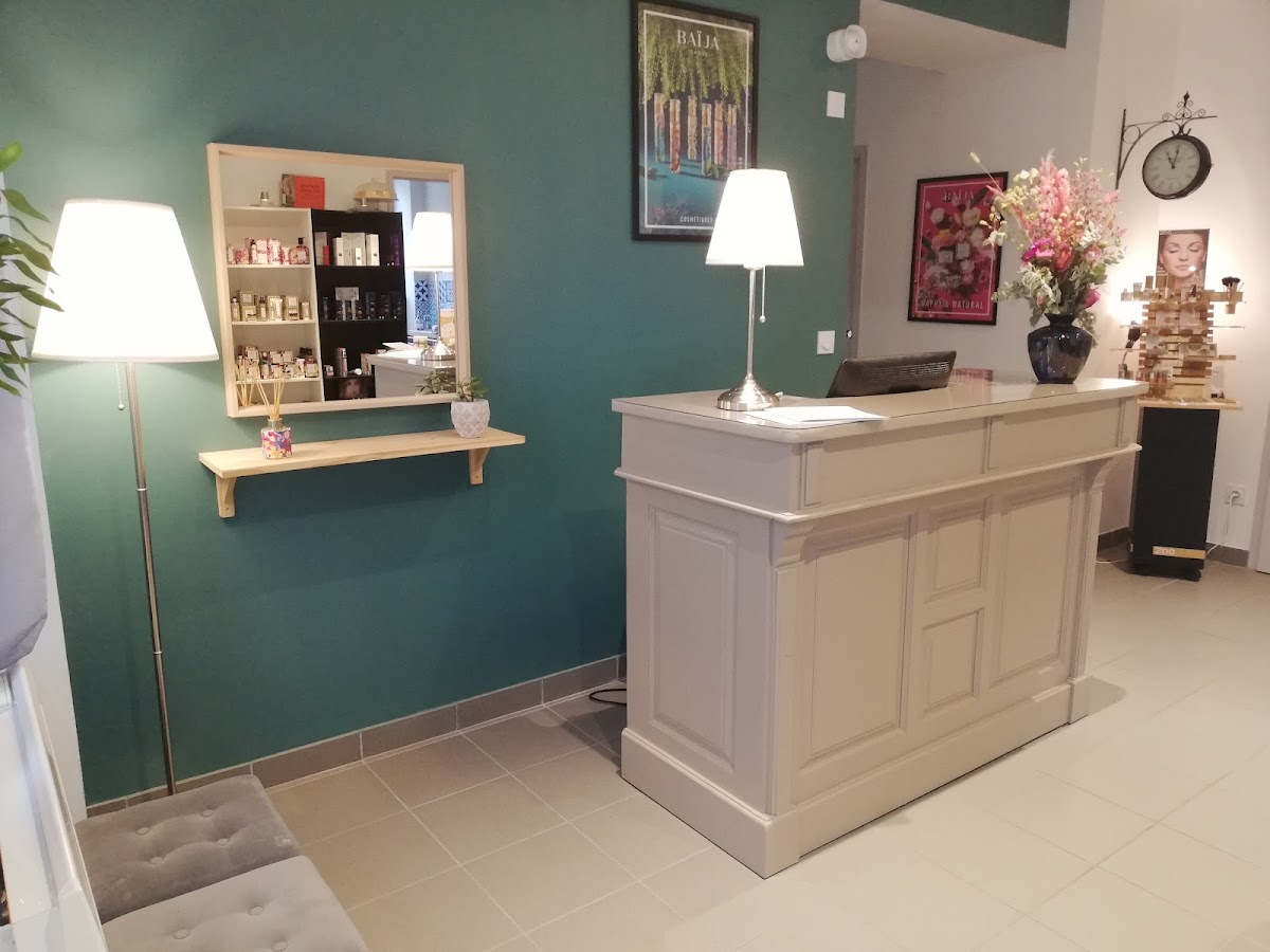 Thébaïde - Institut de Beauté | Céline Boiron | Expertise Peau, Facialiste, Soins Sur Mesure & Epilation Lumière Pulsée