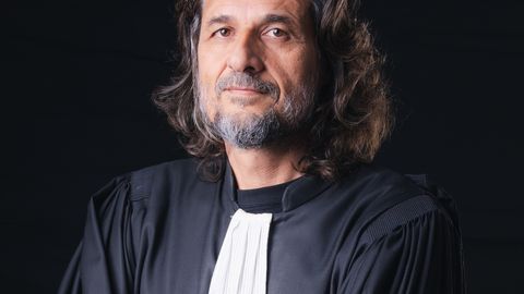 Maître Corral - Avocat droit Pénal droit routier permis de conduire Nîmes RDV 48H