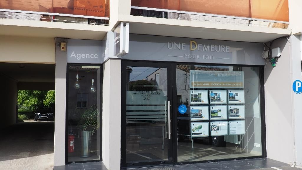 AGENCE UNE DEMEURE POUR TOIT