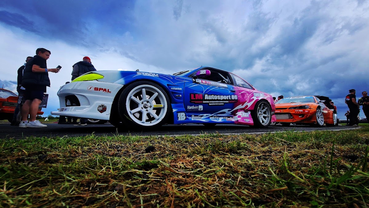 LM Autosport 86