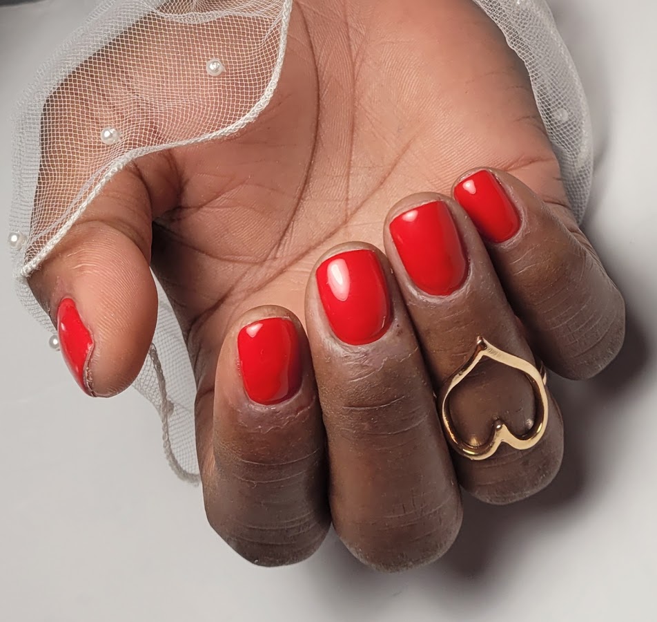 Bycenails