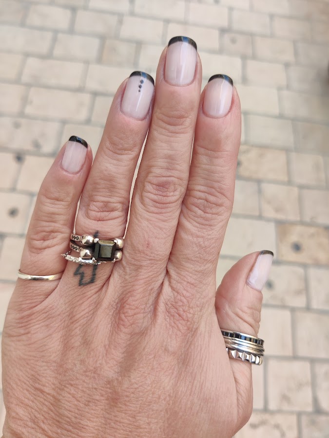 KHROMA NAIL BAR