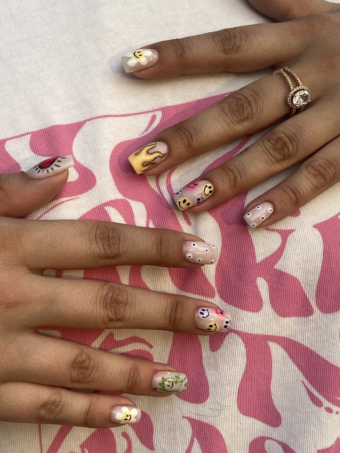 Nova Nails