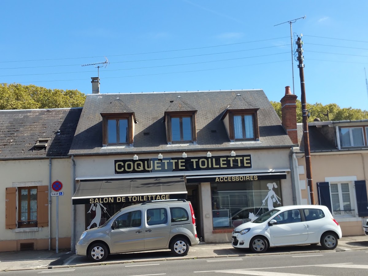 Coquette Toilette