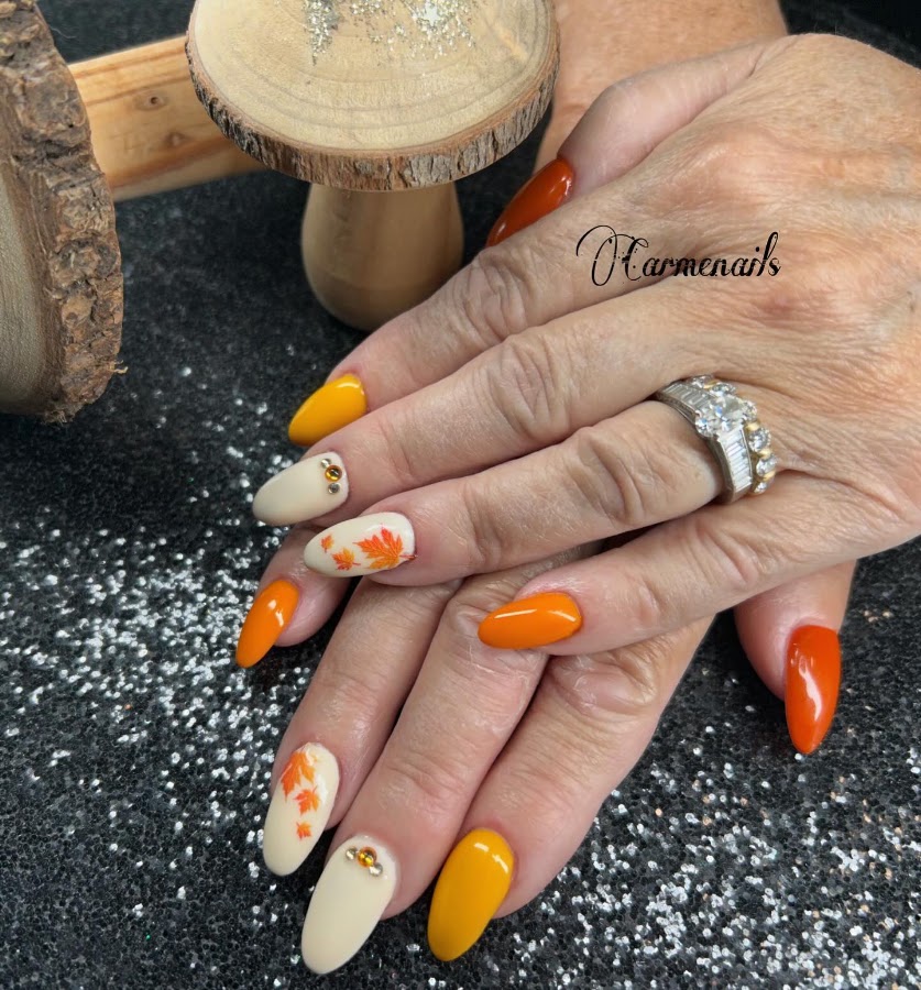 Carmenails