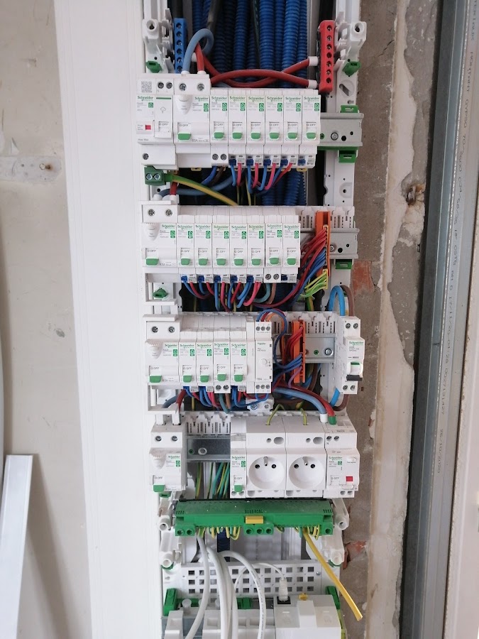 CREALEC Electricité