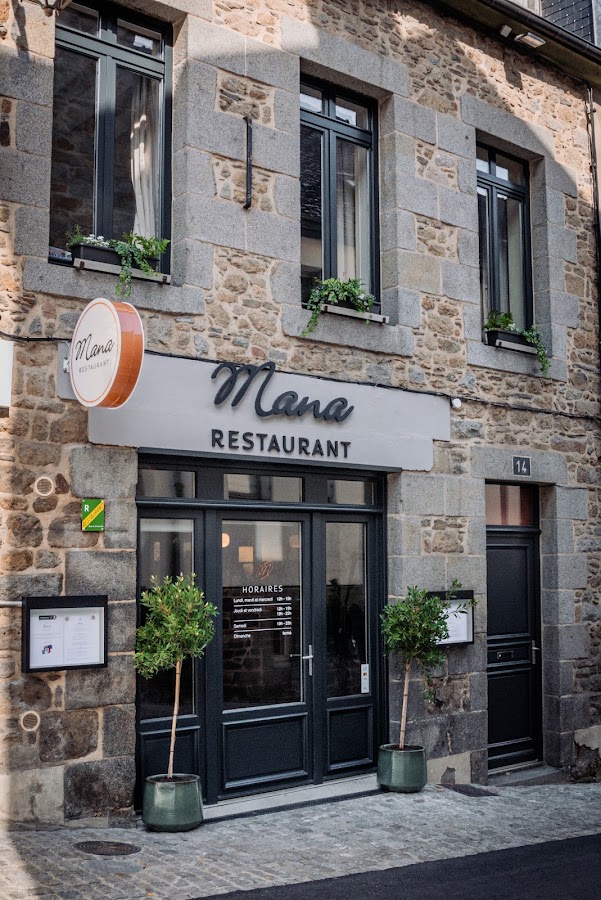 MANA RESTAURANT