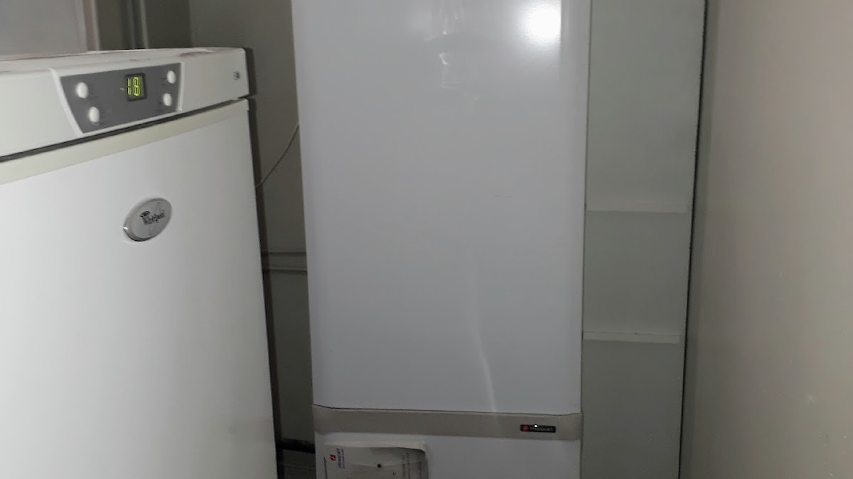 SIM-TCE plombier chauffagiste électricien climatisation