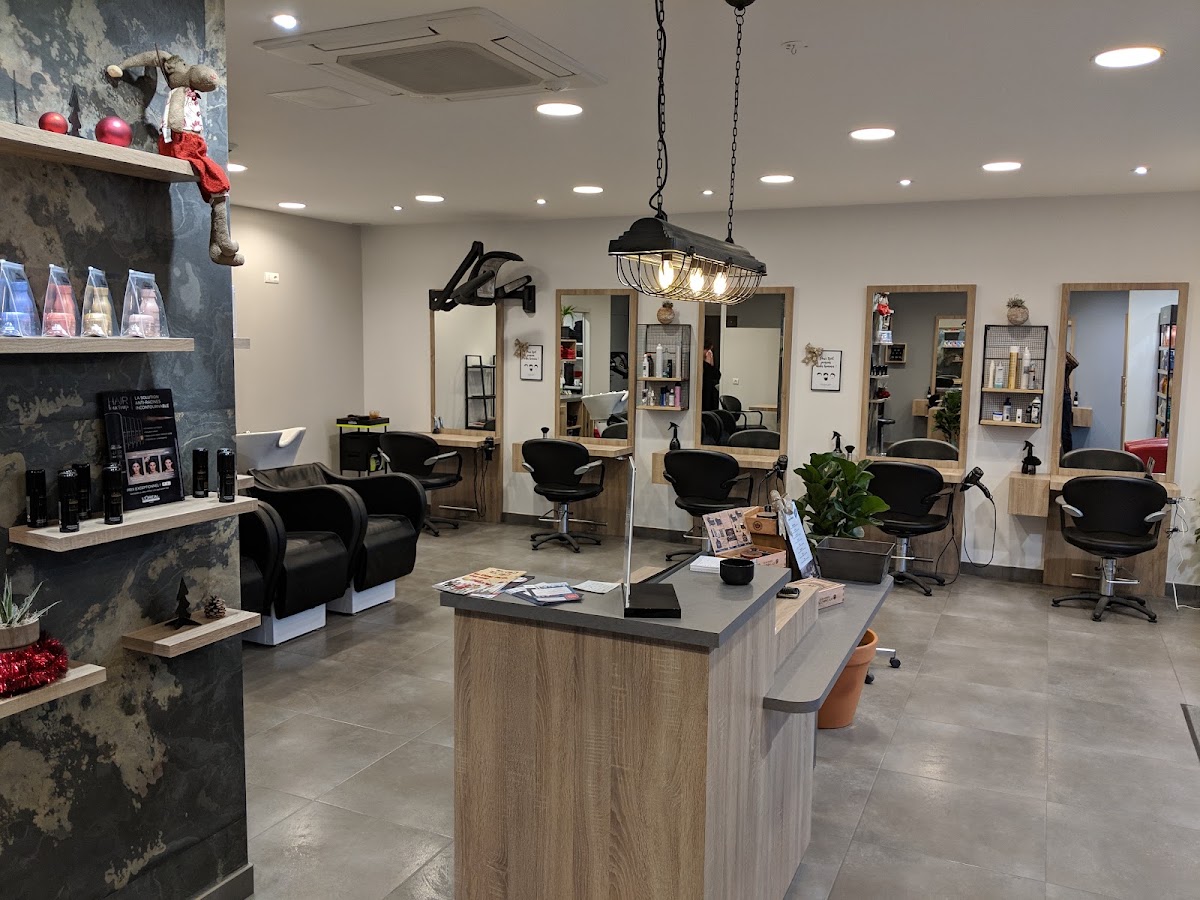 Atelier K - Coiffeur, Barbier & Onglerie