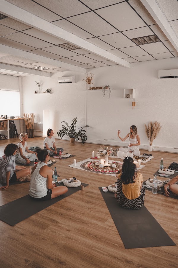 Maison Jholistic - Maison de beauté & bien-être holistique et énergétique.