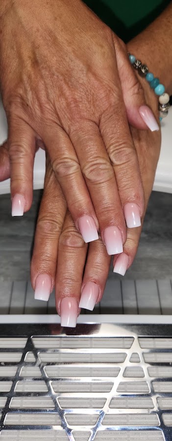 L'Ouk's Nails