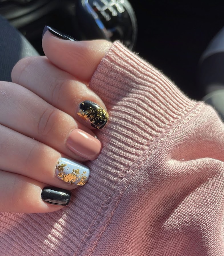 So' Nails