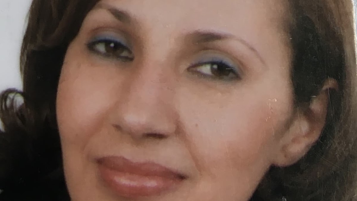 Dr Nora Loubardi