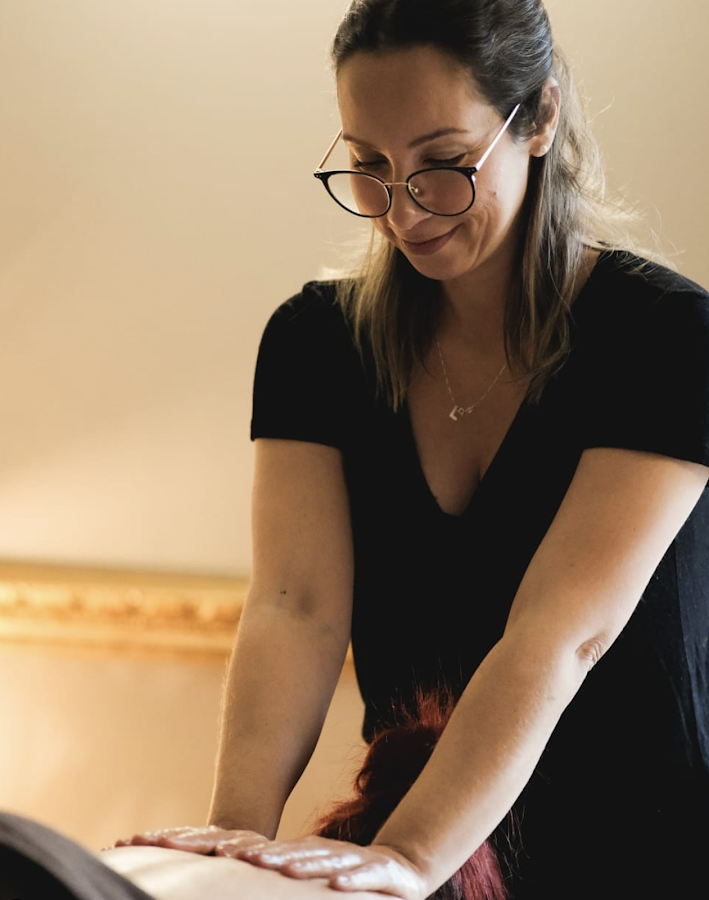 Massage bien-être à Perpignan - Larisse Swinerd