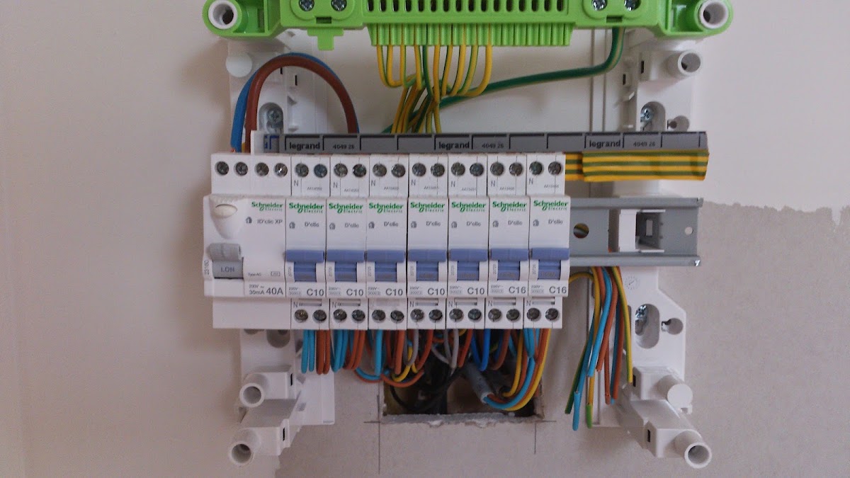 EGED 27