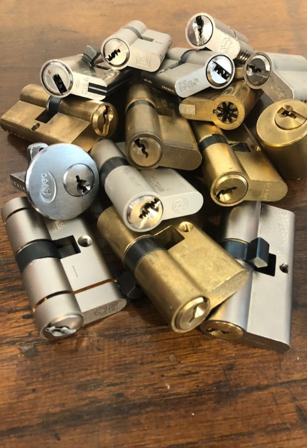Serrurier Locksmith Le Pecq