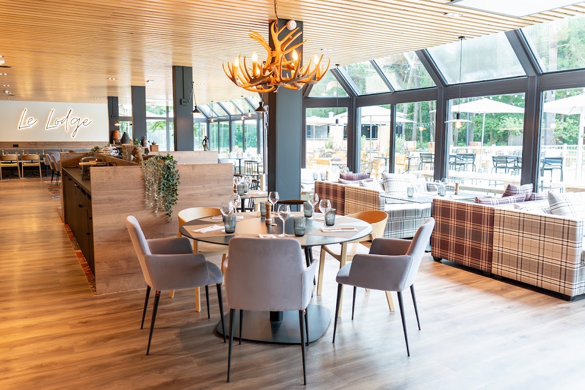 LE LODGE RESTAURANT