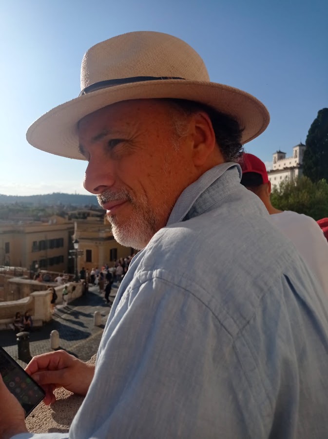 Dr. André Dizien