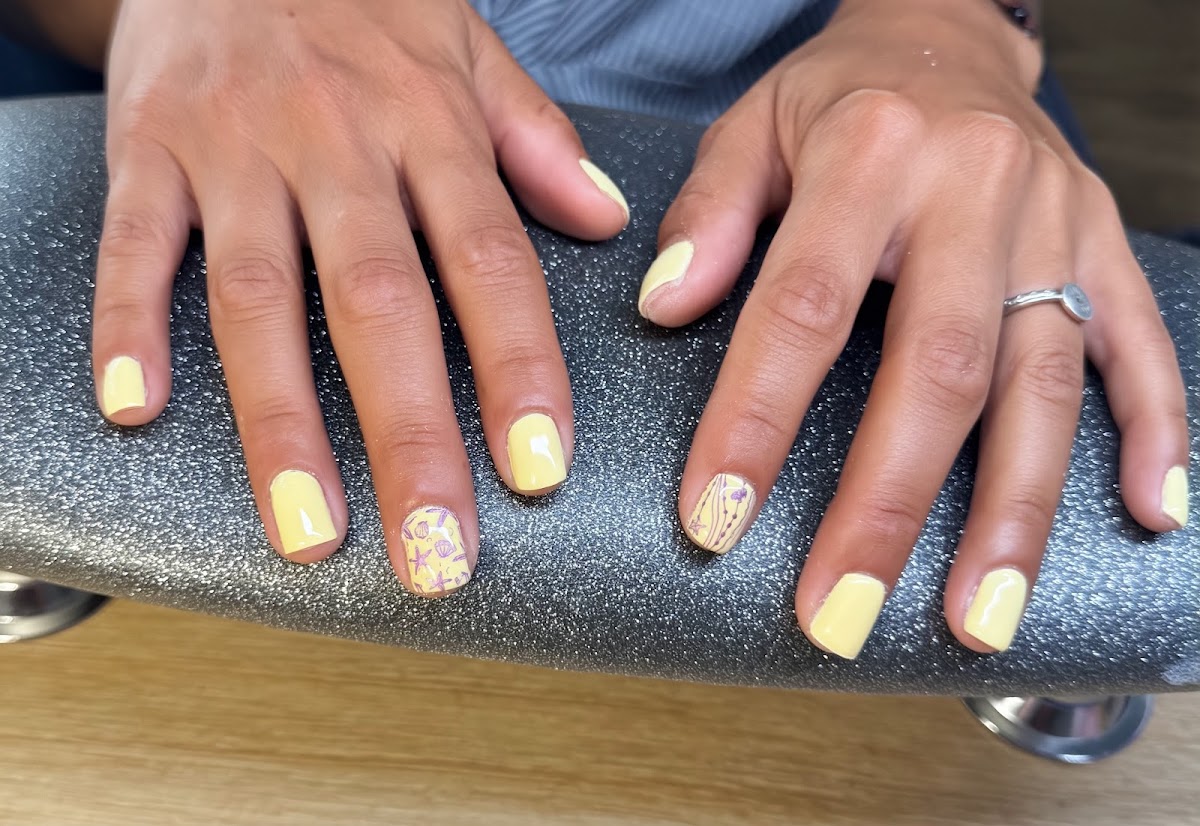 Manucure Beauté des pieds Le Pradet