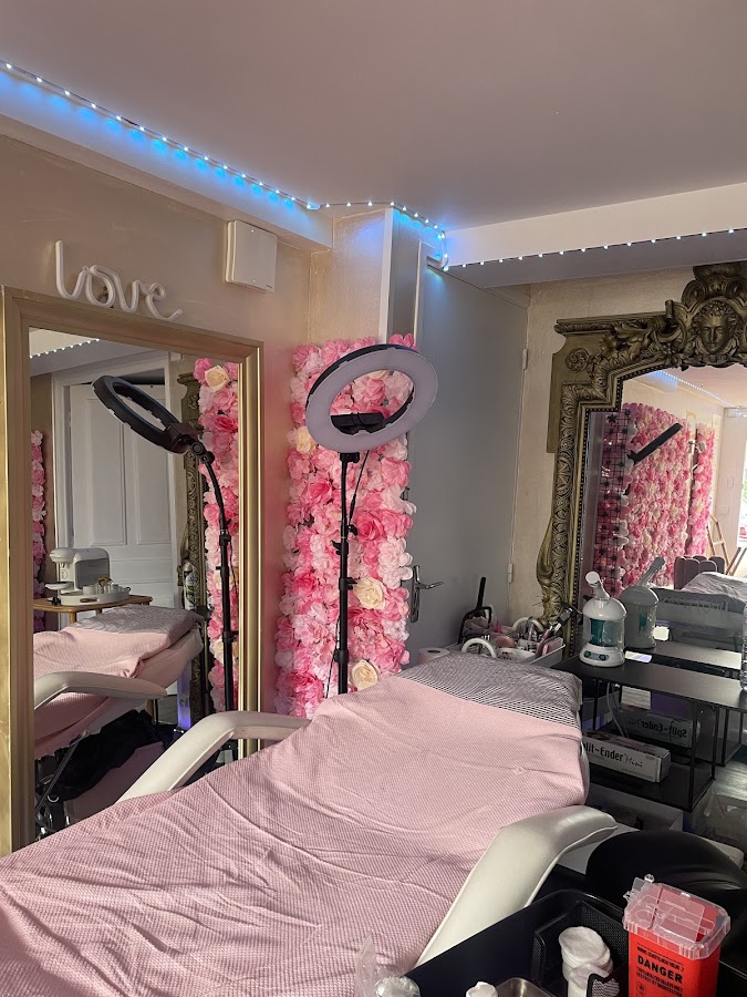 Beauty Academy