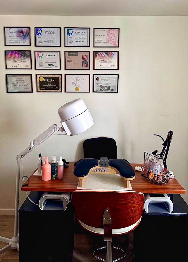ElsaDeDravoNailStudio