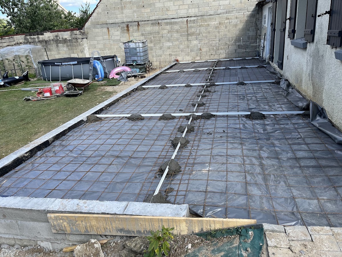 TH.RENOVATION COUVERTURE PEINTURE NETTOYAGE MAÇONNERIE