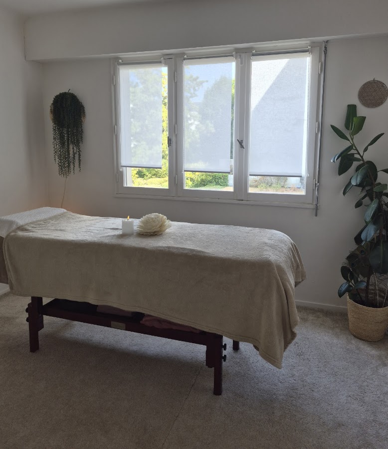 Anélya Au Coeur du Féminin Massages bien-être et soins énergétiques