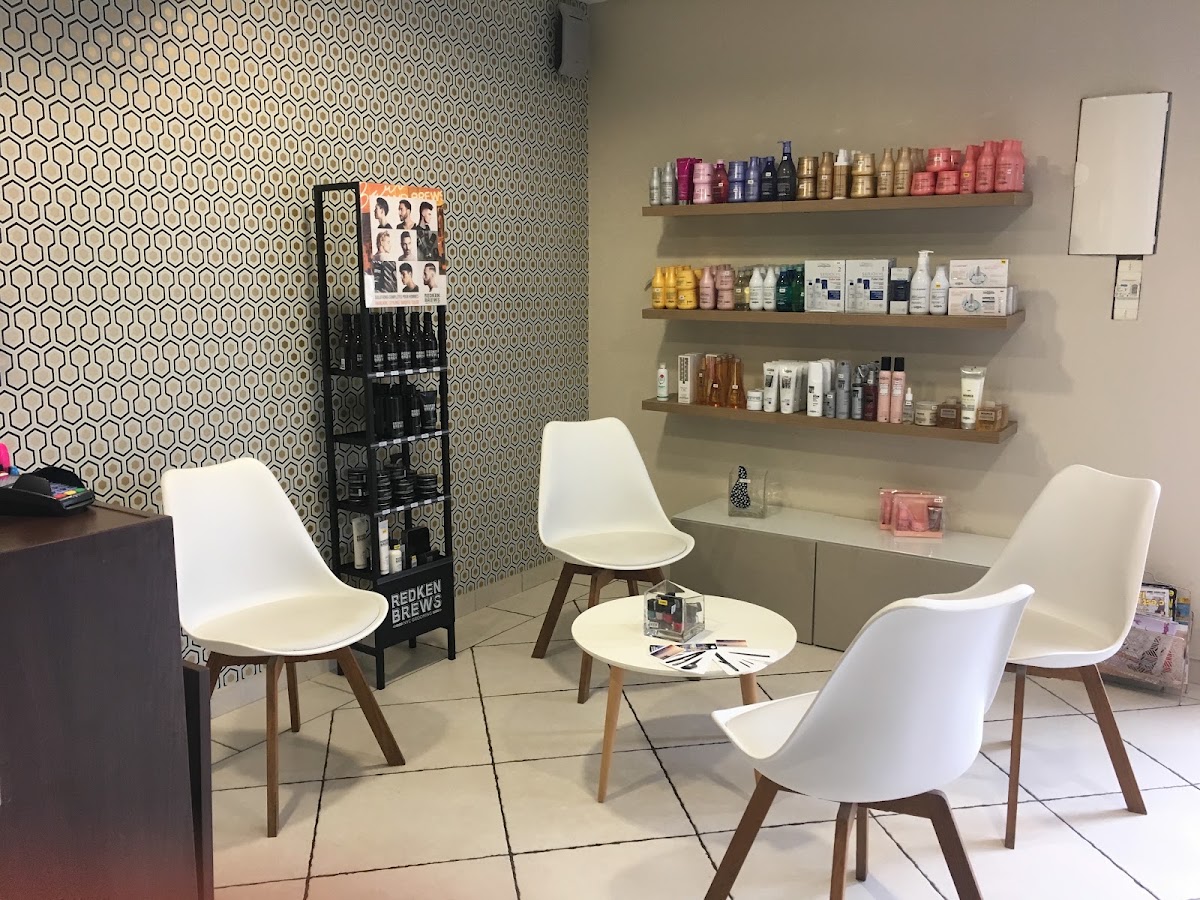 Salon de Coiffure Couleur Chocolat