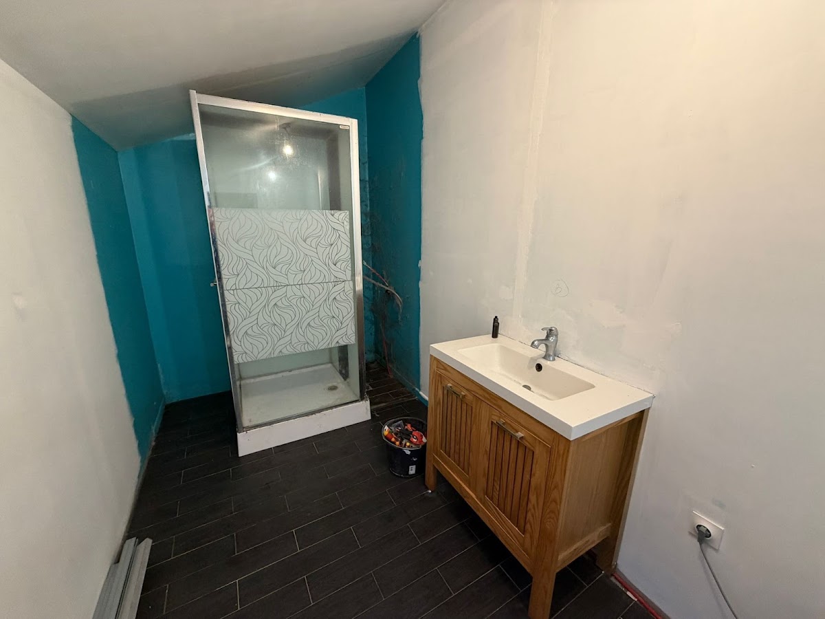 Brico-Service – Rénovation salle de bain Hénin-Beaumont et alentours