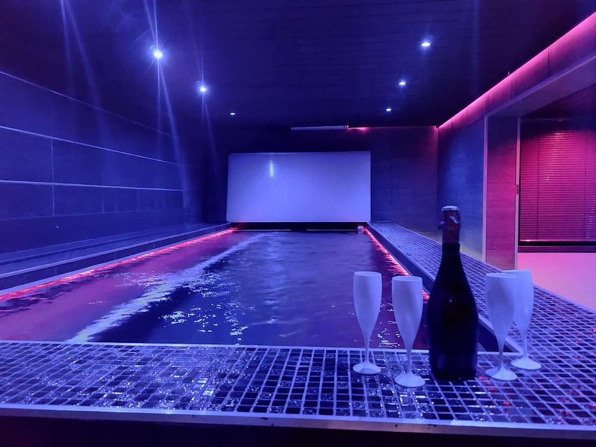 Orchid Spa - Centre de bien être - Massage SPA Hammam Piscine Chauffée Sauna - Nîmes