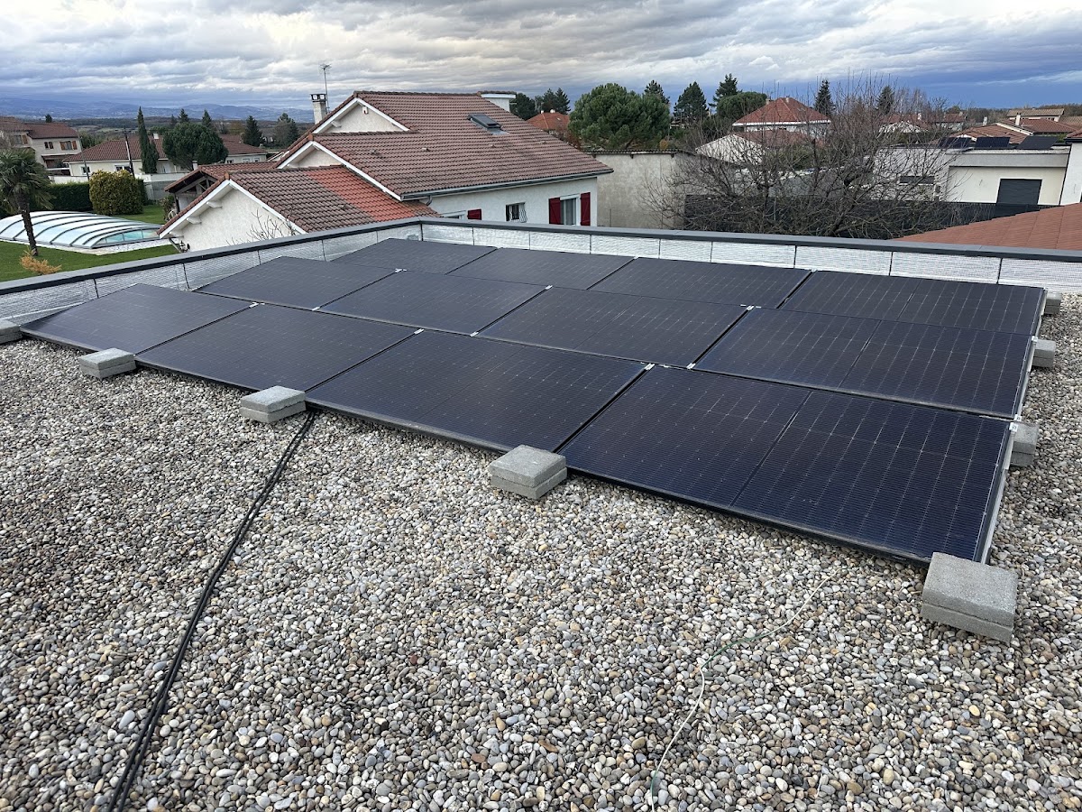 TR ELECTRIC & SOLAIRE