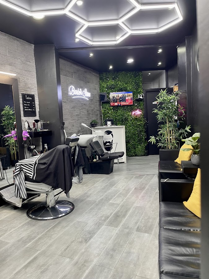 BARBER STONE ( SANS RDV )