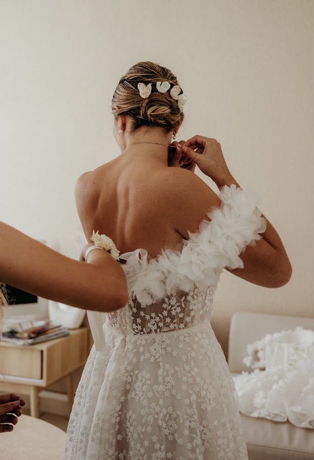COIFFURE MONTPELLIER Laucoiffurevent Extensions/Mariage/Tressage