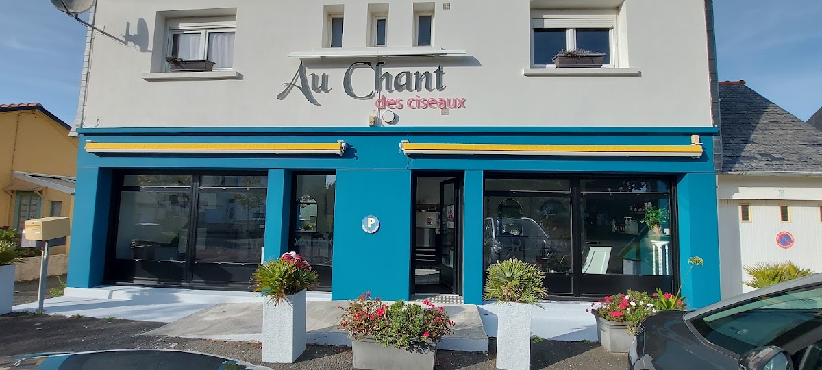 Au Chant Des Ciseaux