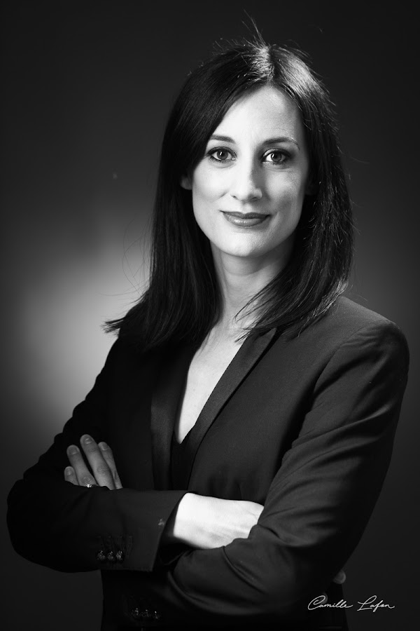 Avocat Flora Aiguesvives - Droit Immobilier Succession Divorce