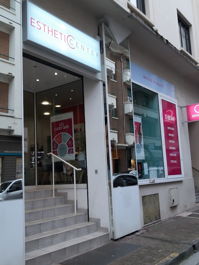 ELLE AIME L'INSTITUT