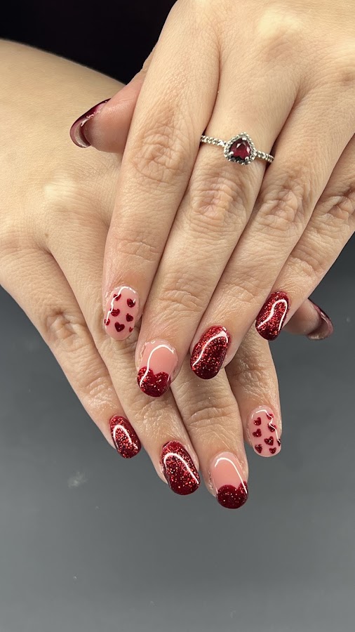 Aux ongles de Rosalie