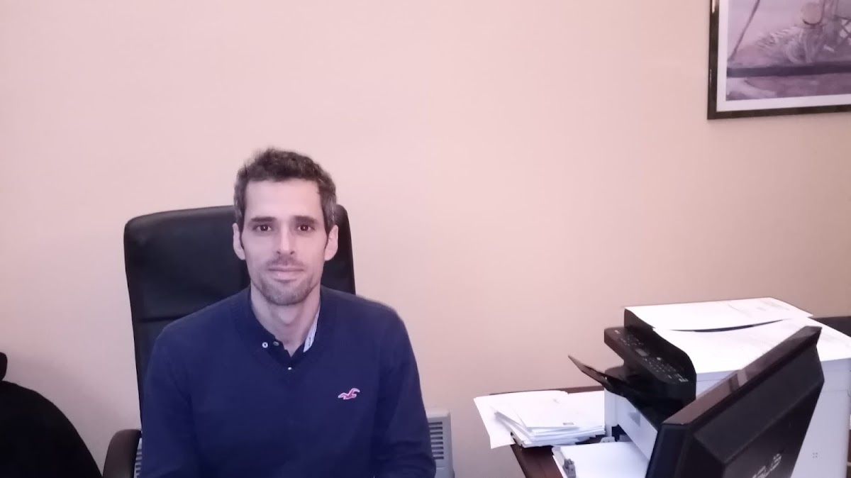 Dr Florian Dechaine