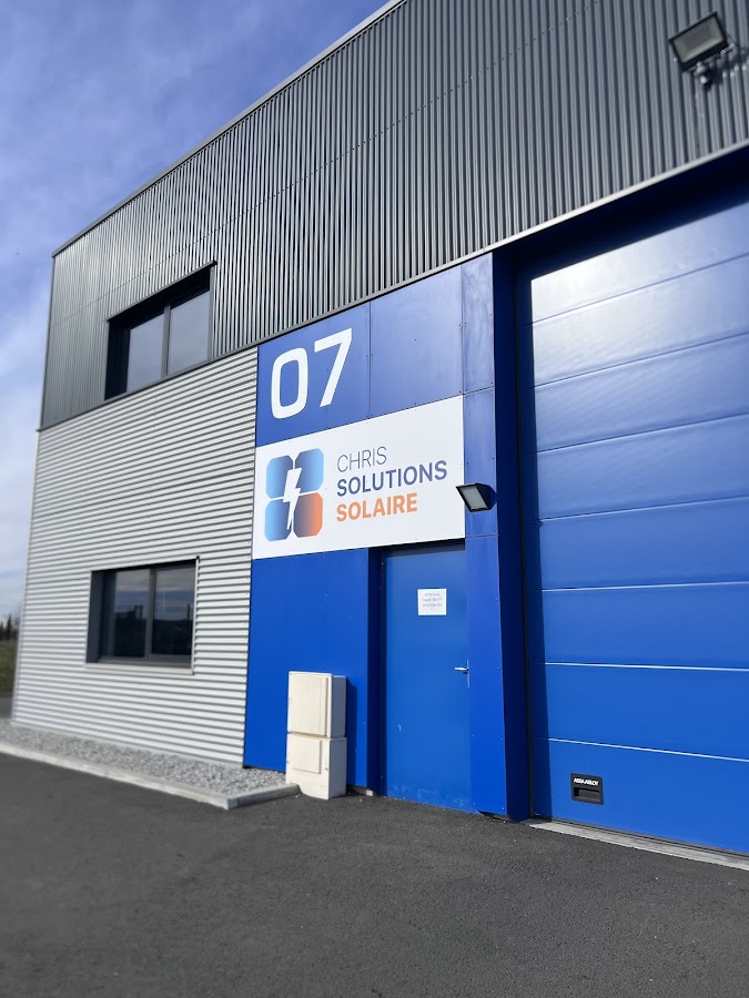 Chris Solaire, électricien, photovoltaïque, bornes de recharge