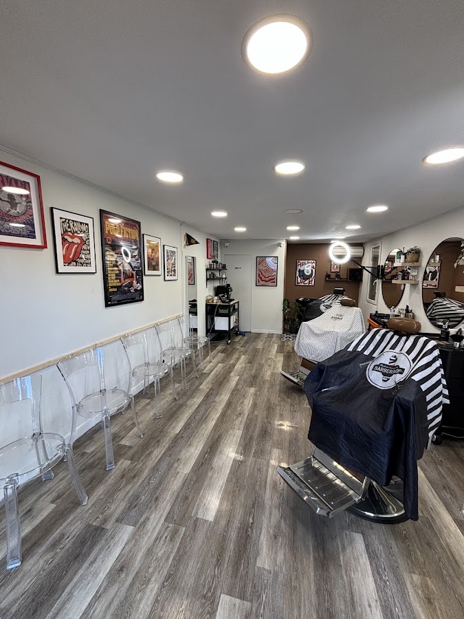 Barber shop pernes les fontaines
