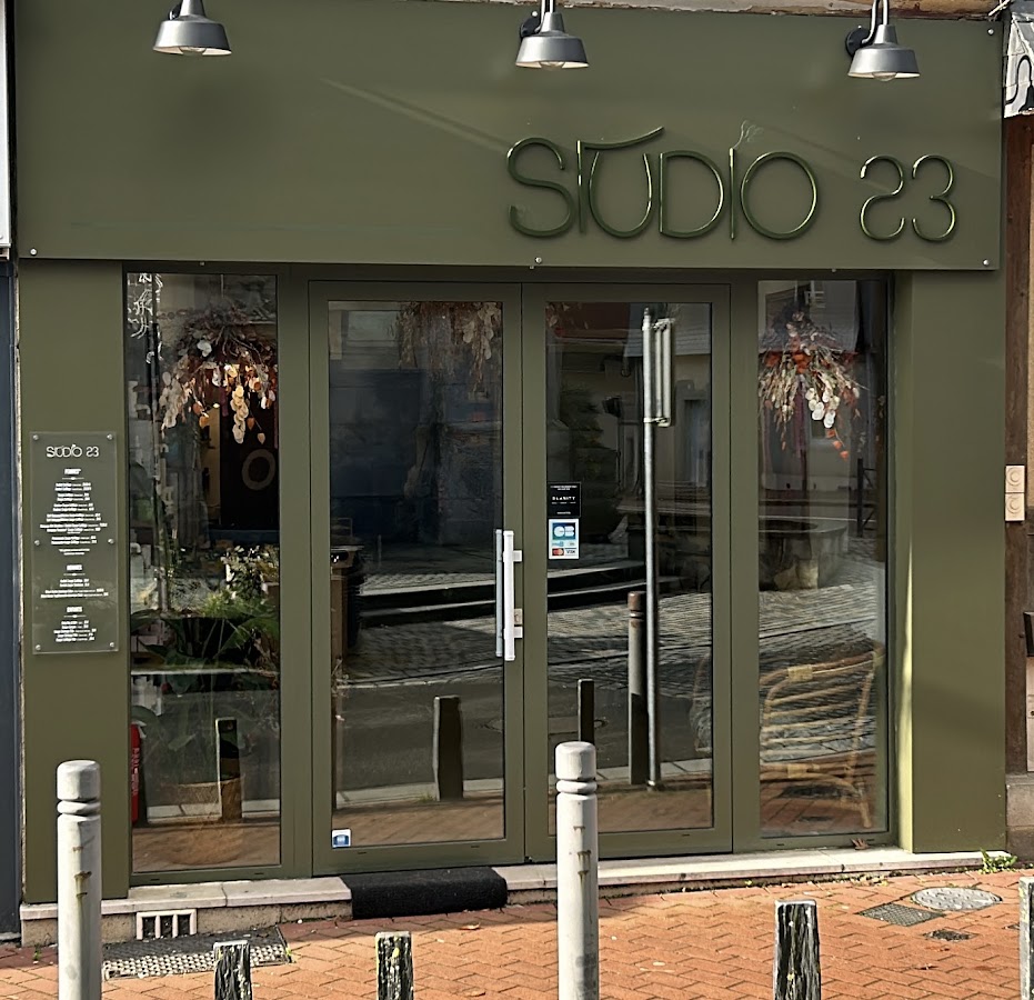 Studio 23