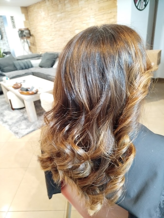 Adeline beauty hair