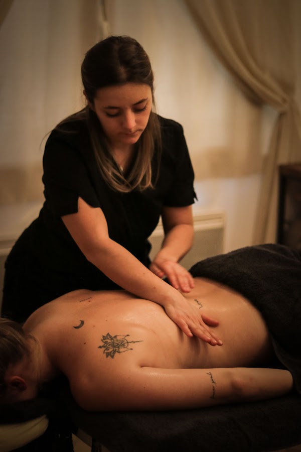 NAYA l Salon de Massage et Bien-être