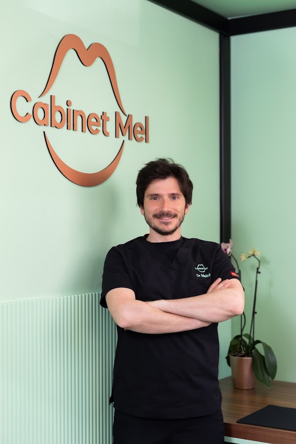 Sacha Mellul Dentiste Issy-Les-Moulineaux : Implantologie, Esthétique