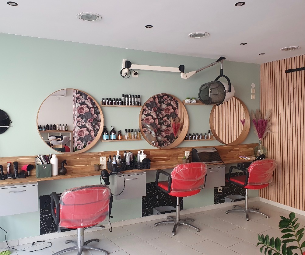 Chrisly Élégance Coiffeuse Créatrice