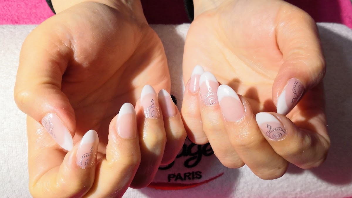EL'Ongles