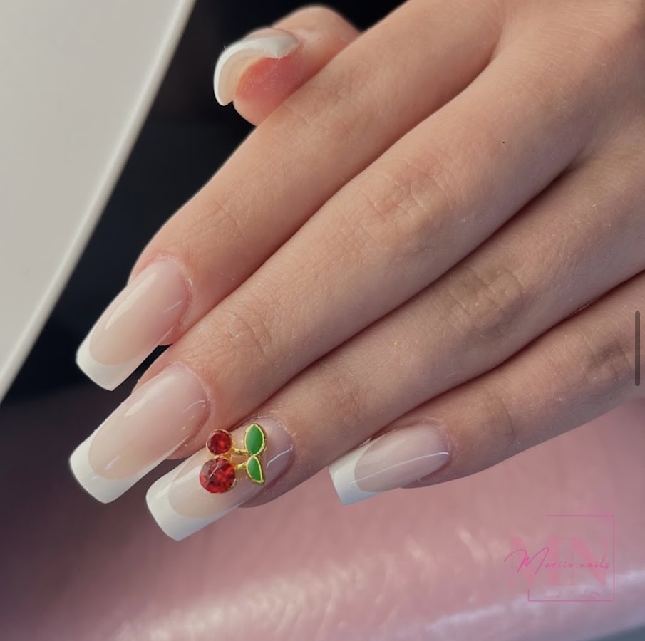 Mariie Nails and Lashes