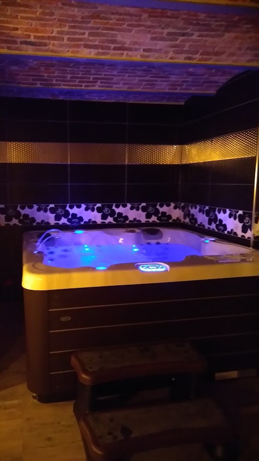 Infiniment Spa.