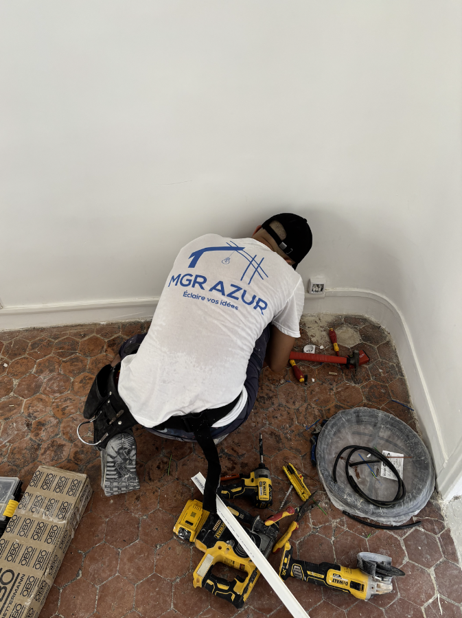 MGR AZUR | Electricien Marseille | Dépannage | Rénovation | Électricité générale