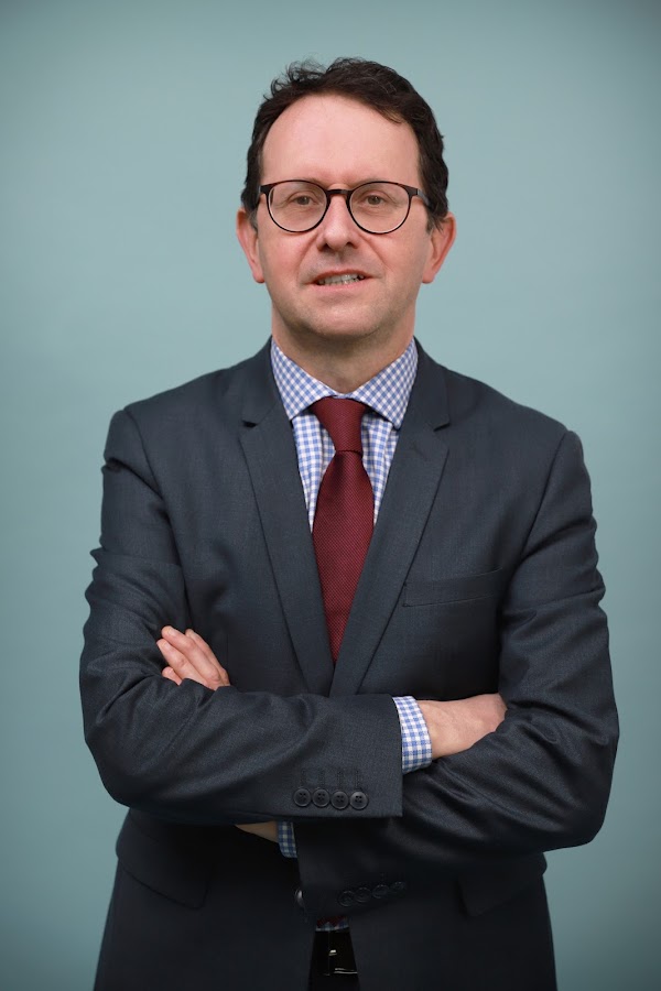 Pierrick MAINTIGNEUX, avocat au Barreau de Lyon spécialisé en divorce et droit commercial